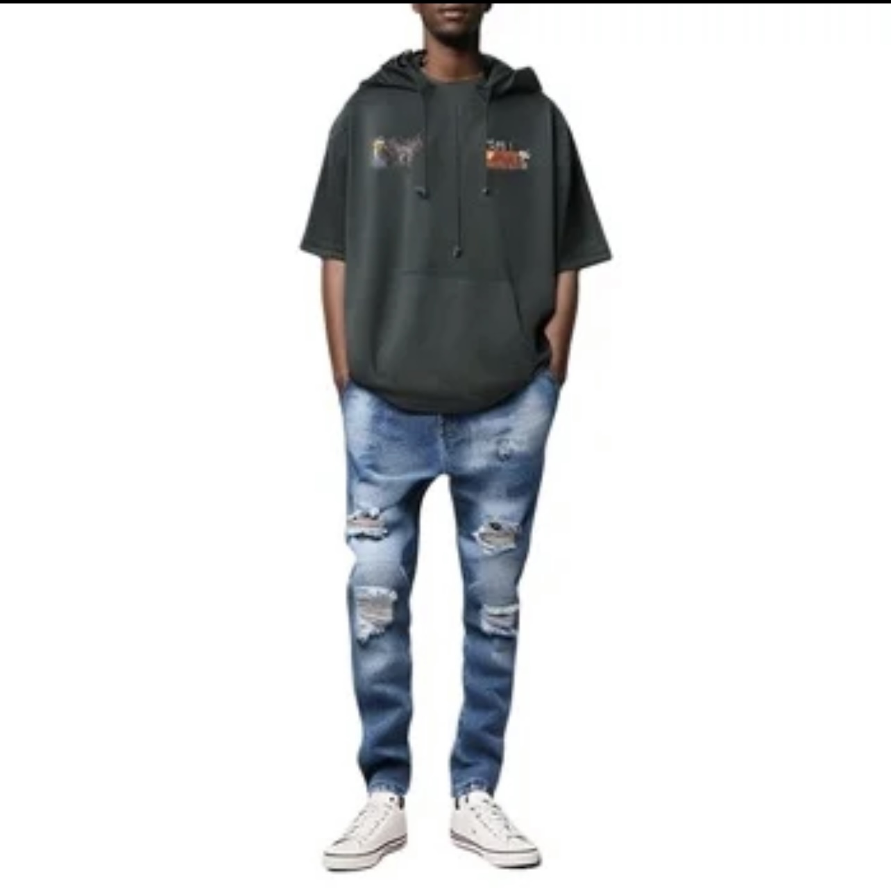 Men's Super Stretch Jeans are engineered with a high-performance fabric blend containing 5% Spandex. Whether you are on the move or just chilling, these jeans provide maximum flexibility without losing their shape